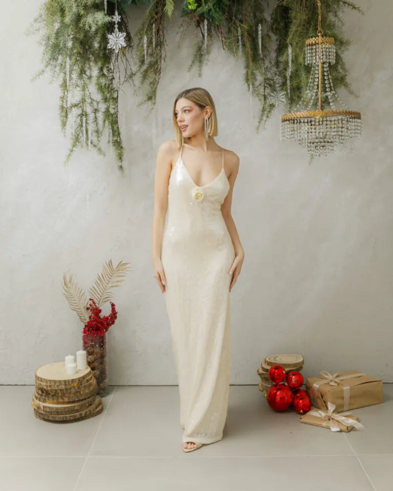 Abito lungo con paillettes e rosa – 23252 slc