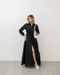 Abito lungo in cotone con balze – CHF6718