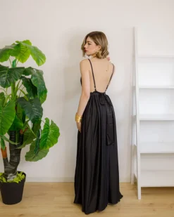 Abito lungo in raso con rosa – 0043