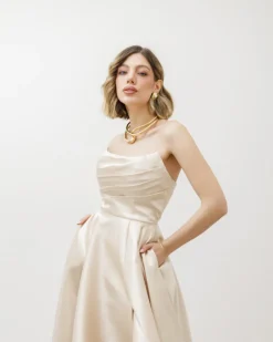 Abito lungo strutturato con corsetto – 835073