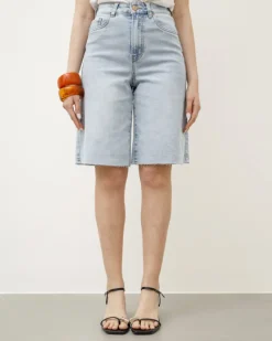 Bermuda in denim blu chiaro – 8503