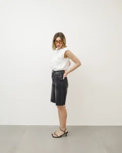Bermuda in denim nero carbone – 8593
