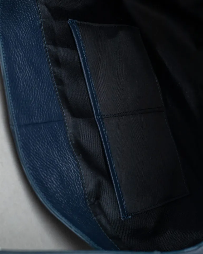 Borsa in pelle AMINA blu – LOVING BAGS