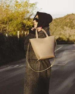 Borsa in pelle ATENA Taupe – LOVING BAGS