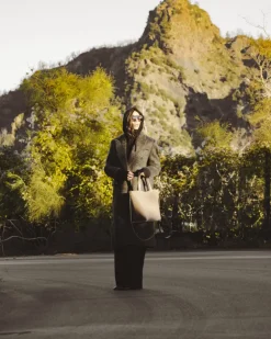 Borsa in pelle ATENA Taupe – LOVING BAGS