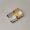 Bracciale rigido a manetta squadrato – B3525