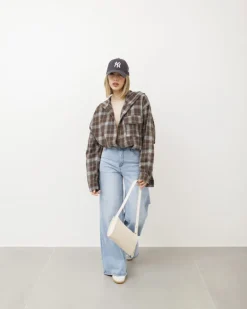 Camicia a quadri con cappuccio – H6908