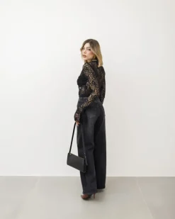 Camicia crop in pizzo con laccetti – H6252
