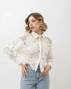 Camicia in pizzo con orlo smerlato – 8169
