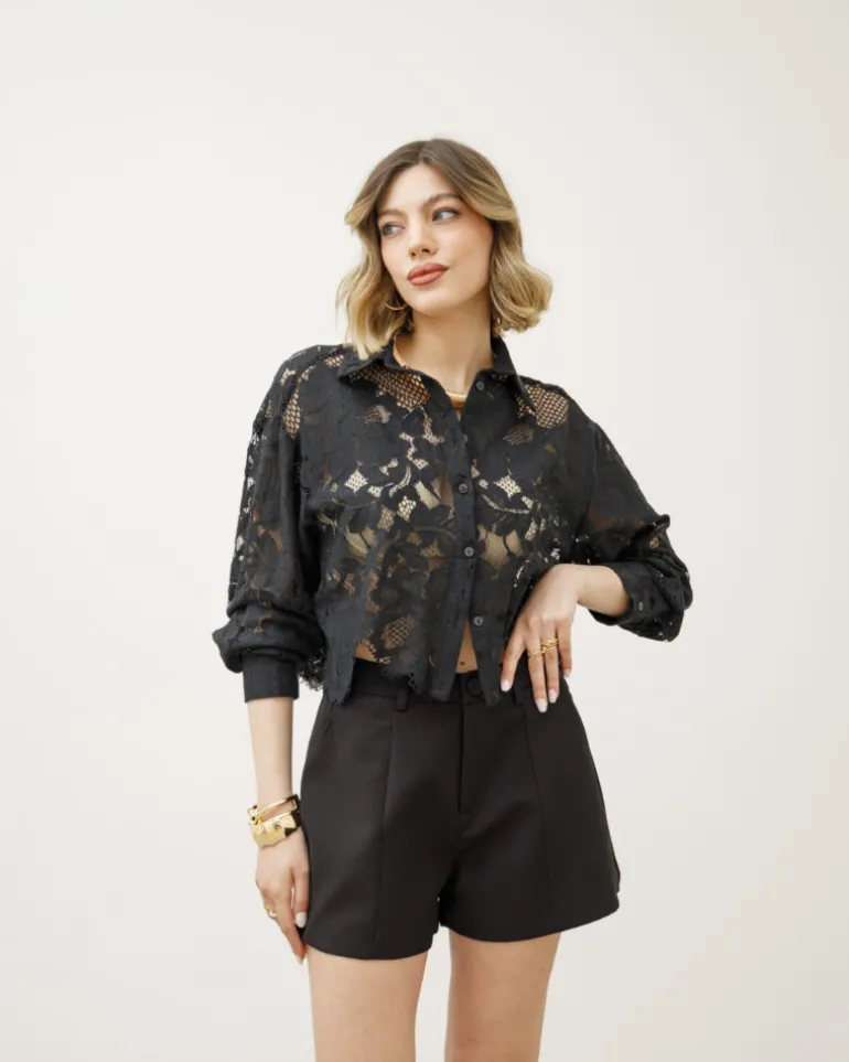 Camicia in pizzo con orlo smerlato – 8169