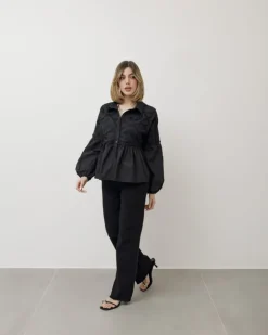 Camicia ricamata con balza – 7960