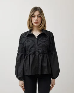 Camicia ricamata con balza – 7960