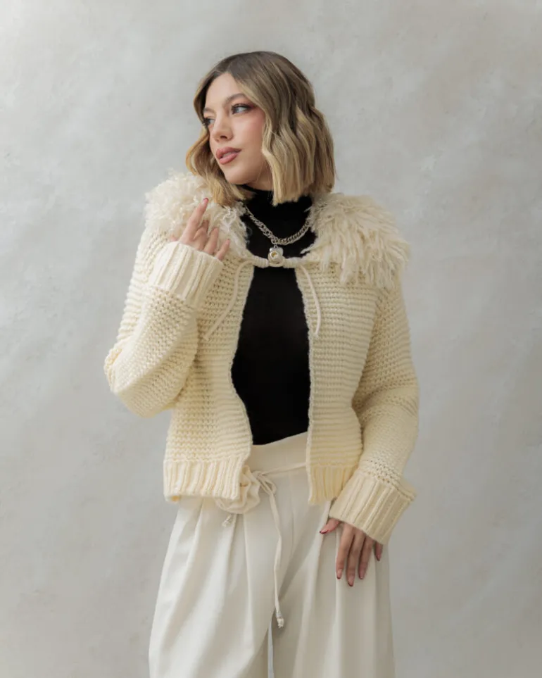 Cardigan con colletto eco-fur – CHB5533