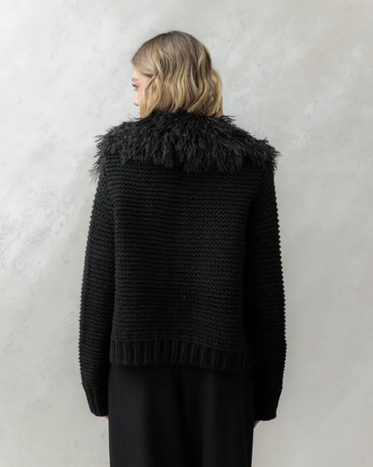 Cardigan con colletto eco-fur – CHB5533