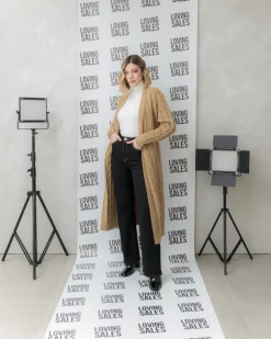 Cardigan lungo lavorato con cintura – CHB5628