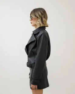 Chiodo crop in simil-pelle NERO – 5165
