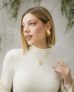 Collana con ciondolo lettera big con strass – SV1897