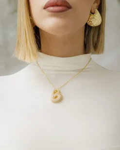 Collana con ciondolo lettera big con strass – SV1897