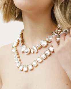 Collana in acciaio con pietre rettangolari – F20