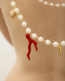 Collana multistrato con perle e pendenti – ECL2166