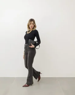 Jeans a zampa con cuciture nero carbone – P5255