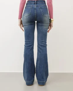 Jeans a zampa con cuciture blu marino – P5255