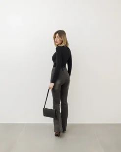 Jeans a zampa con cuciture nero carbone – P5255