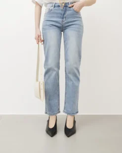 Jeans gamba dritta blu slavato – P7177