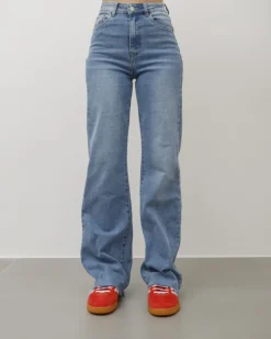 Jeans wide leg con orlo sfrangiato – 8629-XJ310
