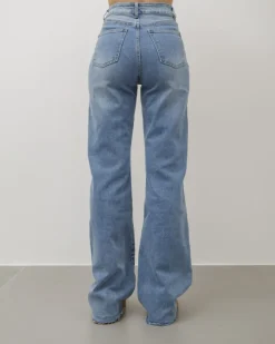 Jeans wide leg con orlo sfrangiato – 8629-XJ310