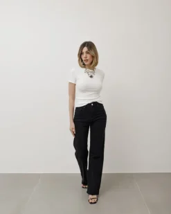 Jeans wide leg nero con orlo sfrangiato – XJ206
