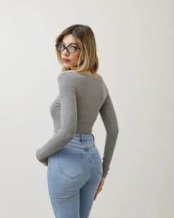 Maglia basic con scollo – 5612