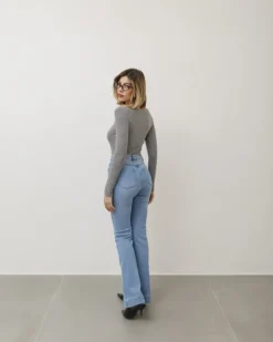 Maglia basic con scollo – 5612