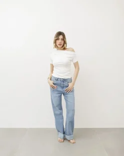 Maglia con arriccio e scollo – CHF8160