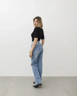 Maglia con scollo e manica midi – 8159