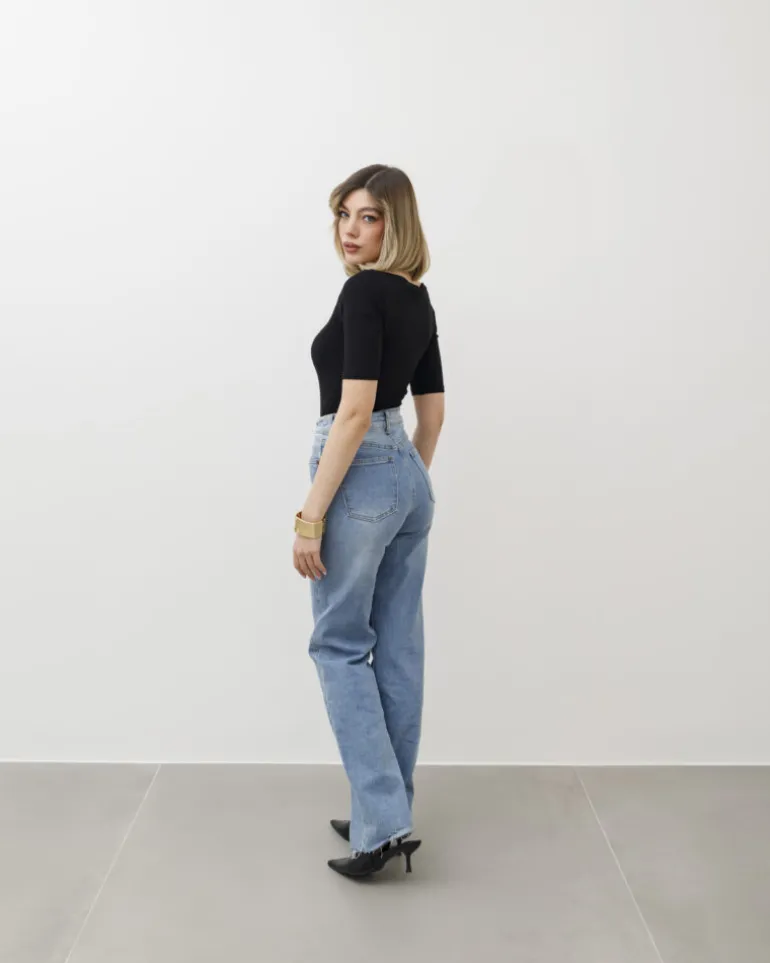 Maglia con scollo e manica midi – 8159