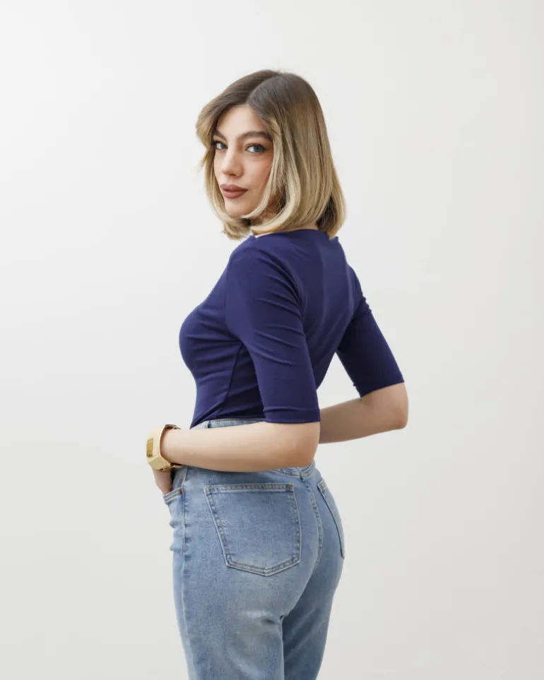 Maglia con scollo e manica midi – 8159