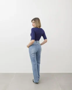 Maglia con scollo e manica midi – 8159