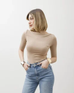 Maglia con scollo e manica midi – 8159