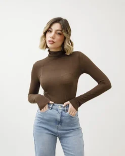 Maglia in misto cashmere con colletto – 21810