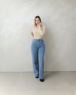 Maglia in misto cashmere con colletto – 21810