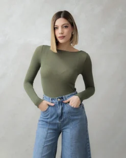 Maglia in misto cashmere con scollo – 21808