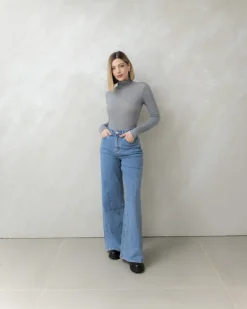Maglia in misto cashmere con colletto – 21810