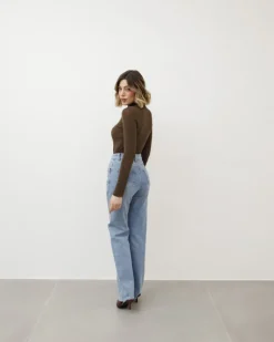 Maglia in misto cashmere con colletto – 21810