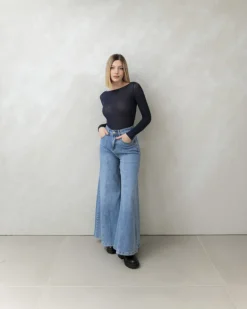 Maglia in misto cashmere con scollo – 21808
