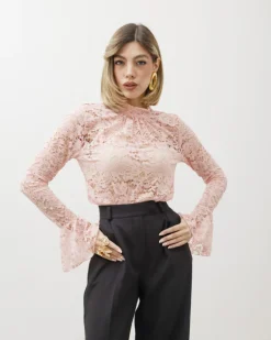 Maglia in pizzo con colletto – 18189