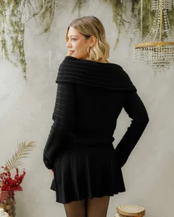 Maglione con scollo e bottoni – 24693