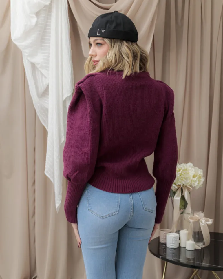 Maglione con scollo e spallina – AM485