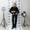 Maglione crop con cappuccio – 60499