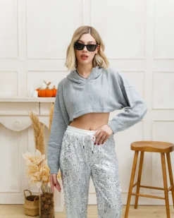 Maglione crop con cappuccio – 60499